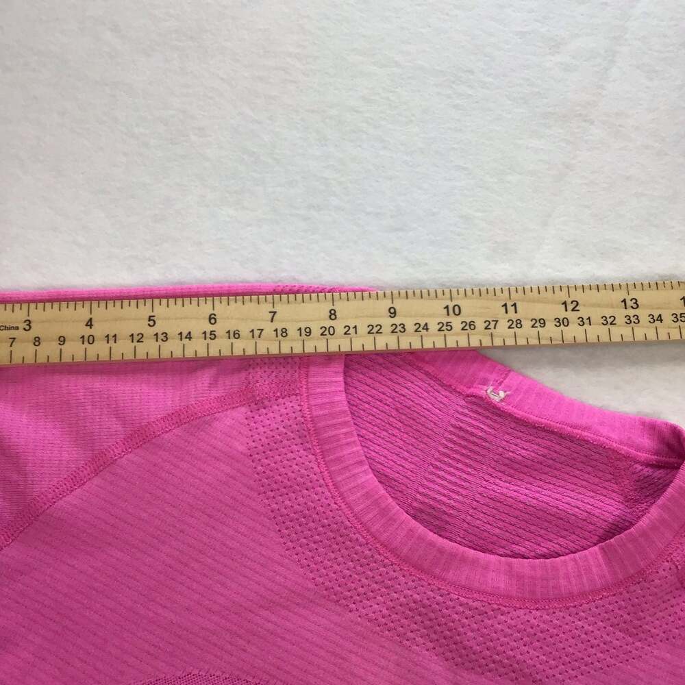 Lululemon Swiftly Tech Short Sleeve Shirt in Pink size 6 Athletic Active - Picture 6 of 9